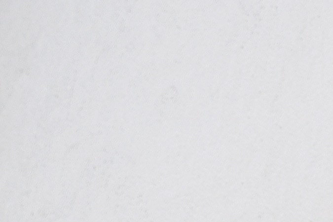 Dos placas conmemorativas recuerdan el lugar donde la Reina Isabel II nació hace 96 años (Getty Images)