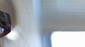 Los cierres de casos de deportación en tribunales han aumentado el año fiscal por terminar.