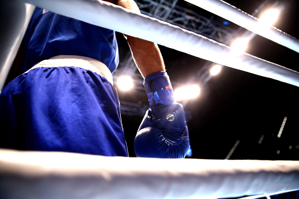 El boxeador colombiano José Muñoz se arrepiente de haber noqueado a su rival Luis Quiñónez, peleador que hoy lucha por su vida
