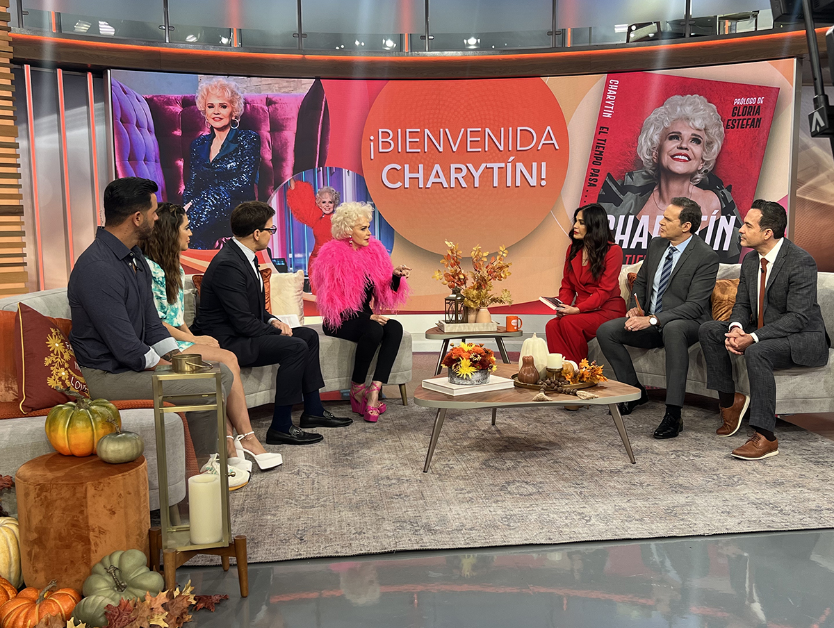 Charytín spoke about his first book with the presenters of 'Despierta América'