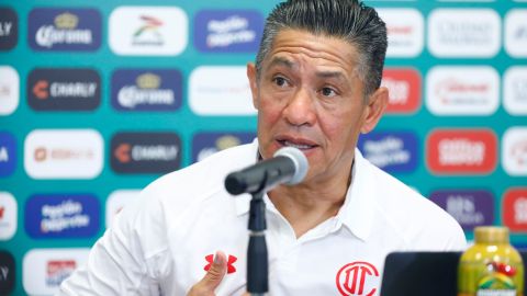 Ignacio 'Nacho' Ambriz, entrenador mexicano a cargo del Toluca.