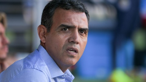 Ricardo Cadena, entrenador del Rebaño Sagrado.