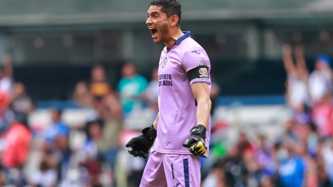 El portero mexicano no dudó en hablar de la marcha de Ordiales.