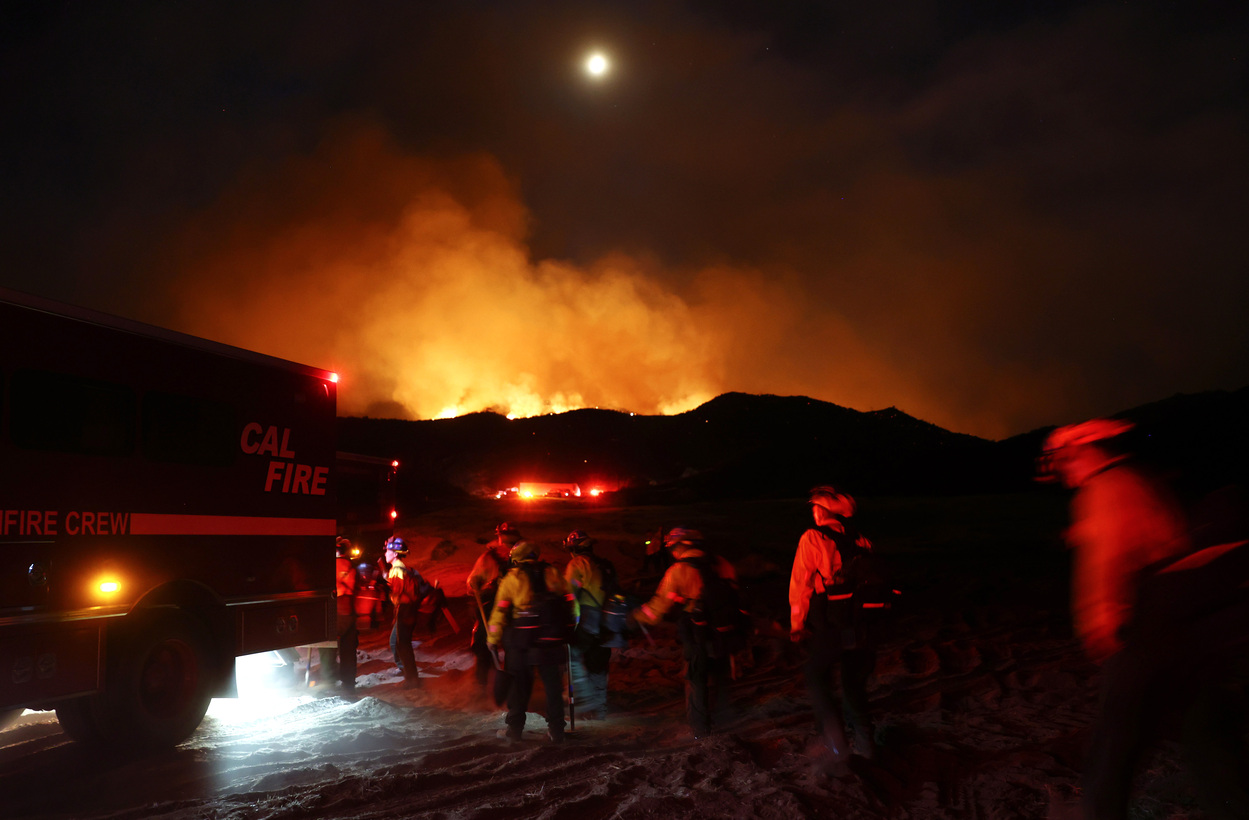 Incendio Forestal De Fairview En Hemet, California Provoca 2 Muertes ...