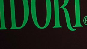 Kim Kardashian usó tanga de la bandera Estados Unidos para portada de Interview Magazine