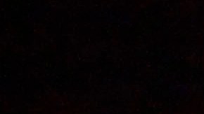 Locutor de radio asesinado y su novia e hijos graves después de ser atacados por un huésped en su casa