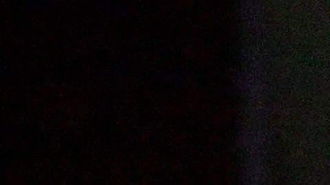 Locutor de radio asesinado y su novia e hijos graves después de ser atacados por un huésped en su casa