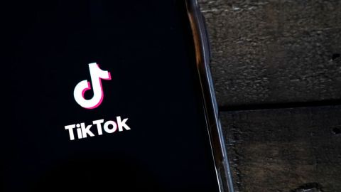 Mamá revela cómo murió su hijo frente a sus amigos cuando hacia un reto de TikTok