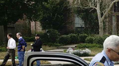 La víctima fue hallada por su abuelo y éste llamó a la policía