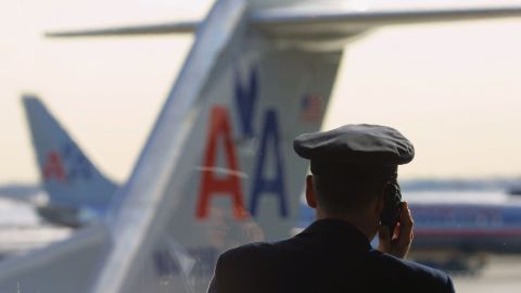 Los pilotos se sienten rebasados por el trabajo