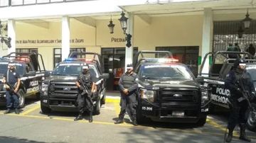 Policías de Michoacán
