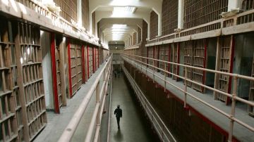 La complicada estancia de las reclusas en prisión