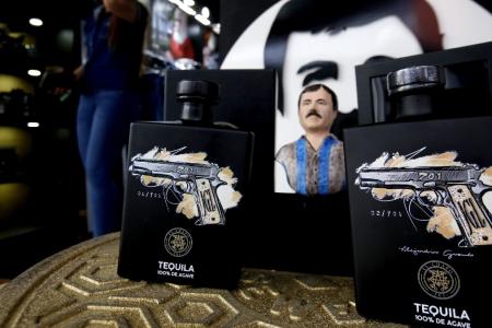 Tienda de Miami vende productos inspirados en Caro Quintero, El Chapo y El  Mencho - La Opinión