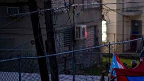 La población boricua exige una solución a las fallas eléctricas