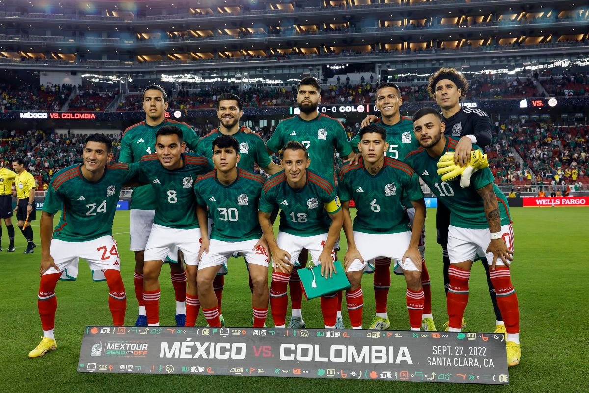 Selección Mexicana de Fútbol antes del amistoso contra Colombia.
