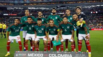 Selección Mexicana de Fútbol antes del amistoso contra Colombia.