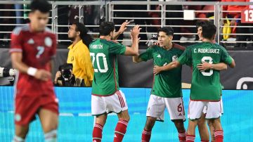 Selección de México en el partido contra Colombia.