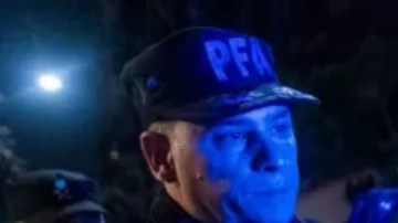 El hombre, identificado como Fernando André Sabag Montiel, fue detenido tras el incidente.