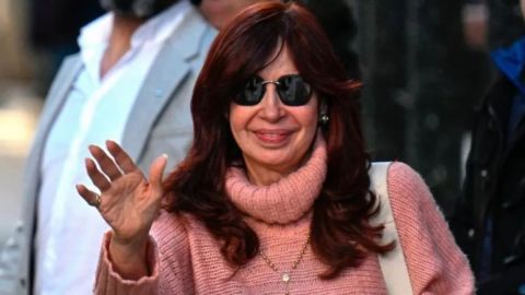 Cristina Fernández el día después del fallido atentado en su contra.