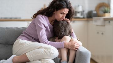 OMS: nueva guía que enfatiza la importancia de la salud mental en madres recientes