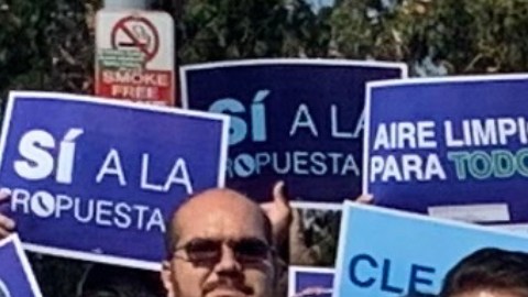 Partidarios de la Proposición 30. (Suministrada)