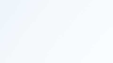 El senador Sanders le aconseja a los demócratas que hablen de otros temas importantes antes de las elecciones.