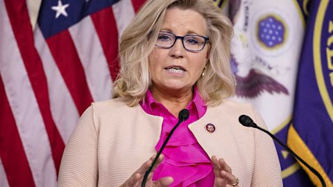 Liz Cheney dijo que si viviera en Arizona preferiría darle su voto a un demócrata.