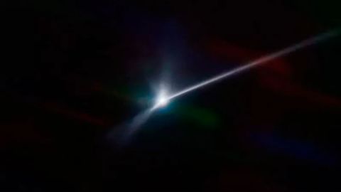 La impresionante estela de escombros que dejó el impacto de la sonda Dart contra el asteroide Dimorphos