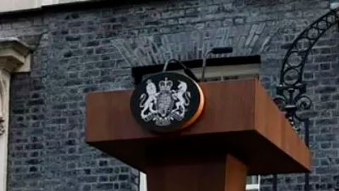 Boris Johnson se retira de la carrera para liderar el Partido Conservador y volver a ser primer ministro de Reino Unido