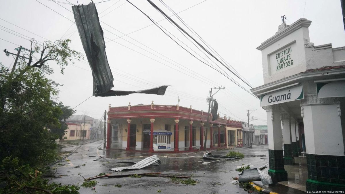 Los principales daños se registran en las cubiertas de las casas en la provincia cubana de Pinar del Río. (27.09.2022).