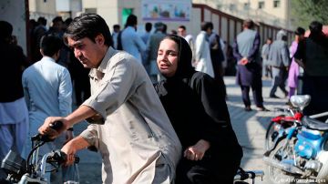Afganistán: ONU dice que muertos en ataque a escuela ascienden a 43