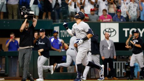 Aaron Judge conectó el cuadrangular 62.