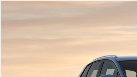 El Audi Q4 e-tron 2023 se caracteriza por su poder motriz eléctrico y gran diseño aerodinámico