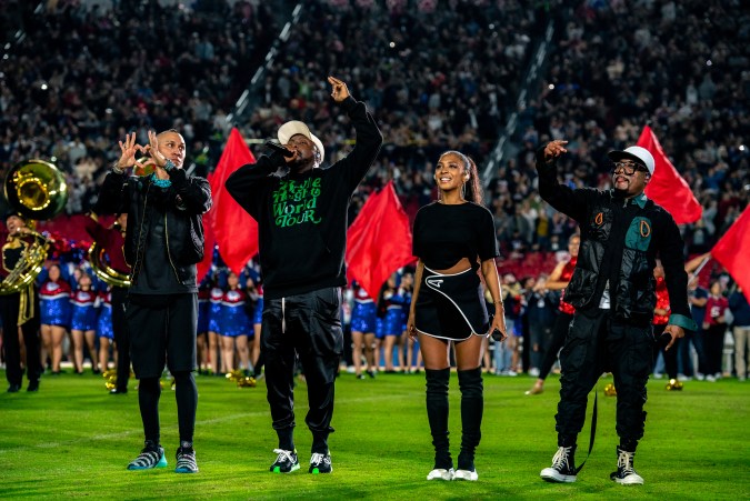Black Eyed Peas en su show de medio tiempo. /Foto: José Negrete/I.m Angel Foundation