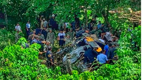 VIDEO: AMLO lamenta la muerte de 3 marinos al caer helicóptero en Tabasco México