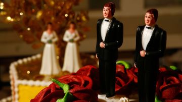 Celebran supuesto matrimonio entre tres personas en México