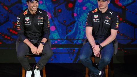 Checo Pérez y Max Verstappen.