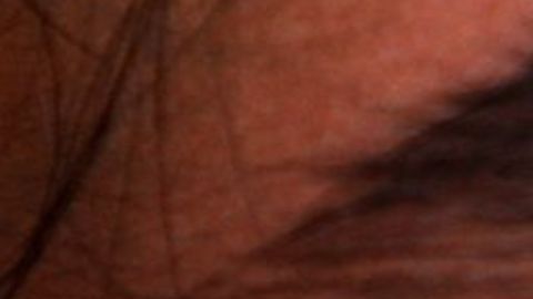 Mujer rompe en llanto tras desastroso cambio de imagen (VIDEO)