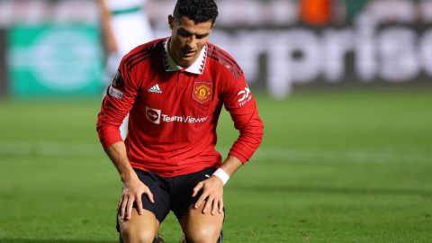 Cristiano Ronaldo en juego de Europa League del Manchester United ante el Omonia Nicosia.