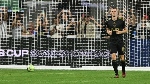 Gareth Bale uniformado con los colores del LAFC.