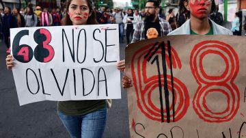 México recuerda la muerte de estudiantes del 2 de octubre de 1968 a 54 años de distancia