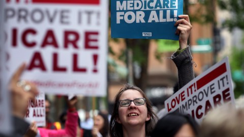 Oregon incluyó en la boleta electoral el cuidado de salud como un derecho humano.