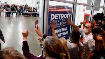 Seguidores de Trump también clamaron que hubo fraude electoral en Michigan en las elecciones de 2020.