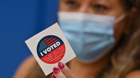 Se anticipa que el voto latino aumentará en la elección presidencial del 2024, pero necesita ser entusiasmado y movilizado. (Getty Images)
