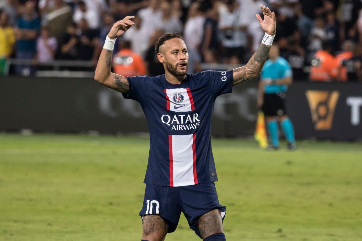 Ricardo Kaká explains Neymar’s attempt to leave Paris Saint-Germain to return to FC Barcelona