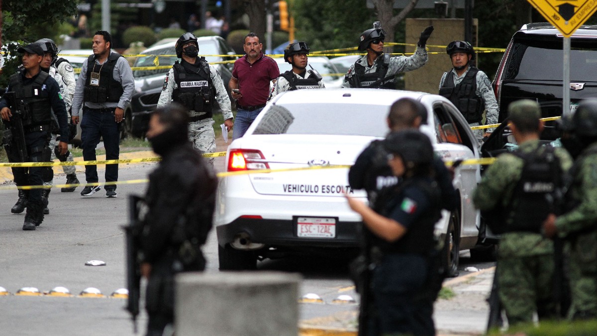 Two responsible for the shooting that generated panic in the commercial plaza of Jalisco fall