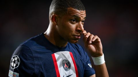 El delantero francés Kylian Mbappé en el partido ante el Benfica en la UEFA Champions League 2022.