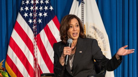 La vicepresidenta Kamala Harris estuvo en un evento en la Universidad de Texas en Austin.