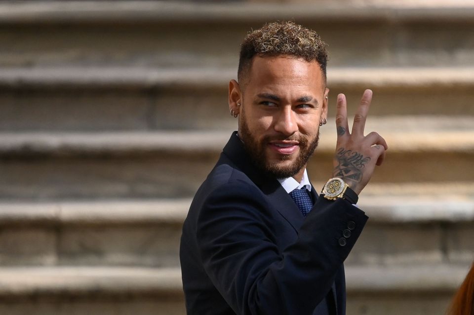 The most political Neymar once again showed his support for President Bolsonaro and thanked him for his help in the “most difficult” moment