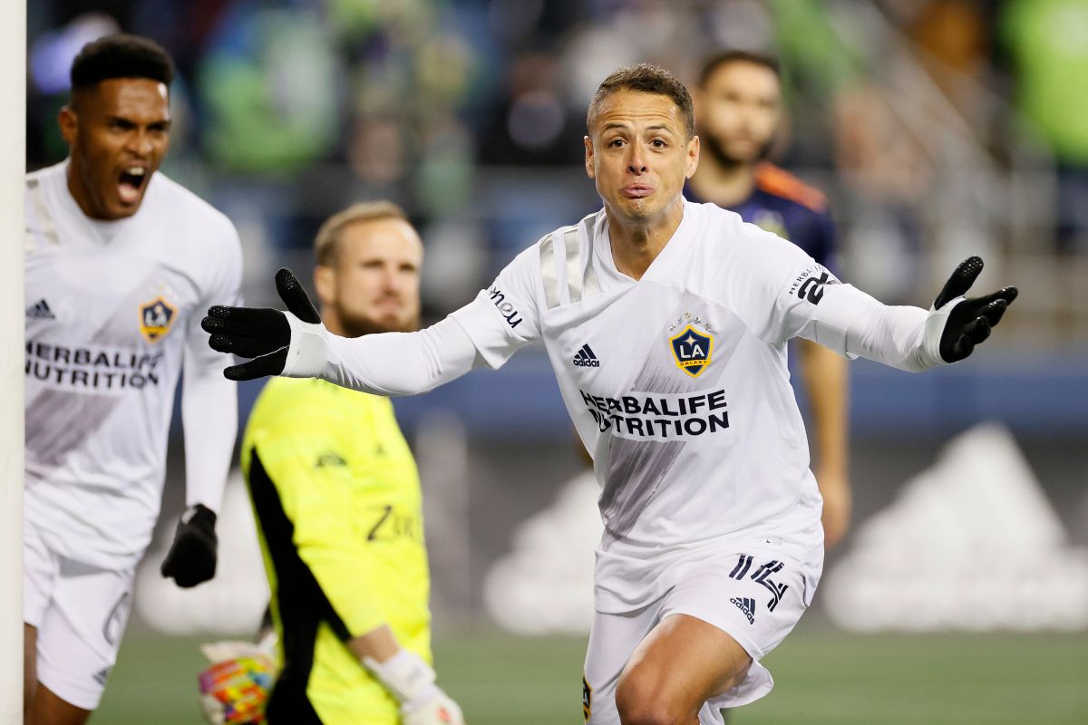 'Chicharito' Hernández anotó su gol 18 de la temporada.